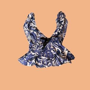 CUPSHE Floral Blue and White Women's Top